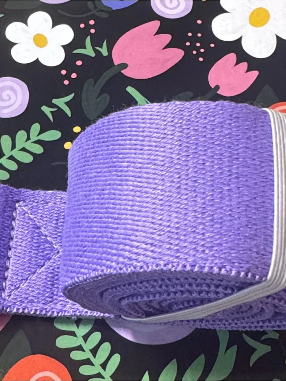 NWT & wrapping TRIDEER extra long purple leash. It measures 95” in total.